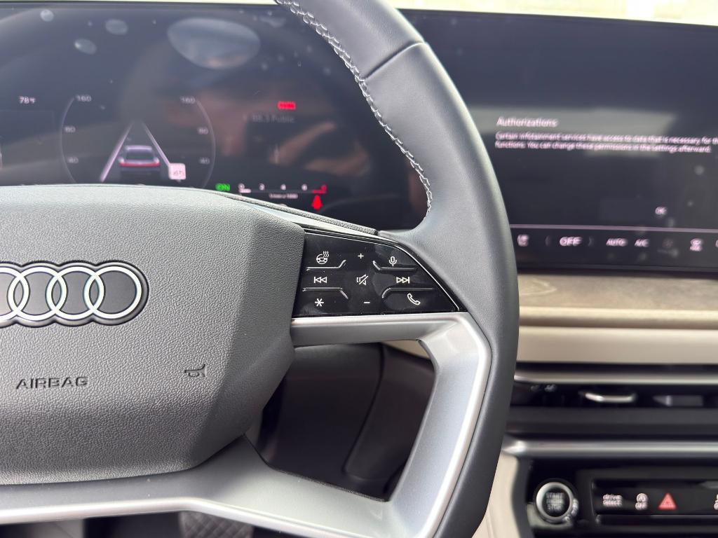 new 2025 Audi Q5 car, priced at $53,573