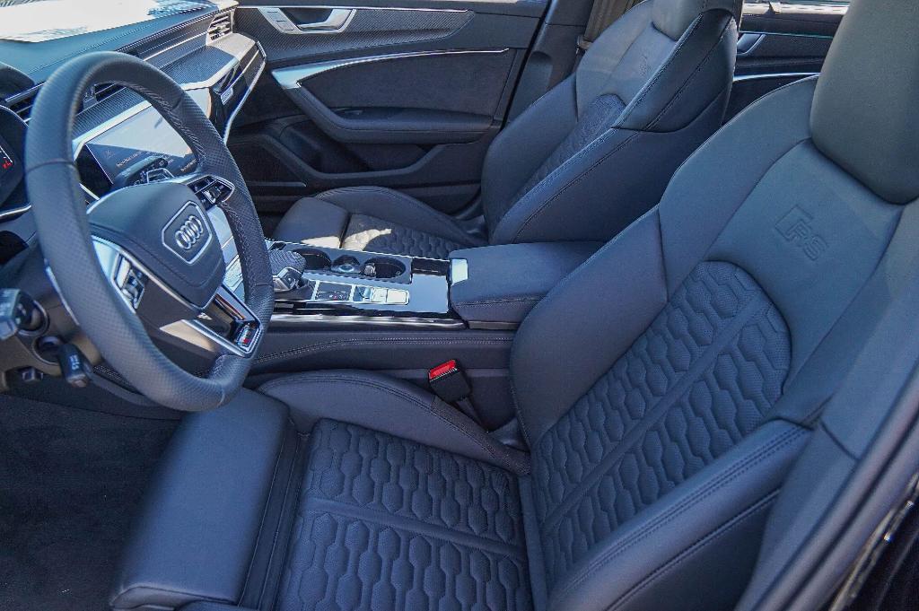 new 2026 Audi RS 6 Avant car, priced at $134,554