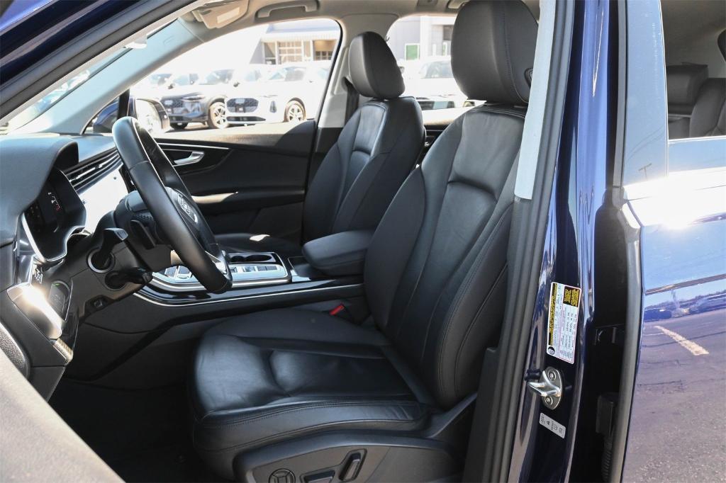 used 2022 Audi Q7 car, priced at $33,005
