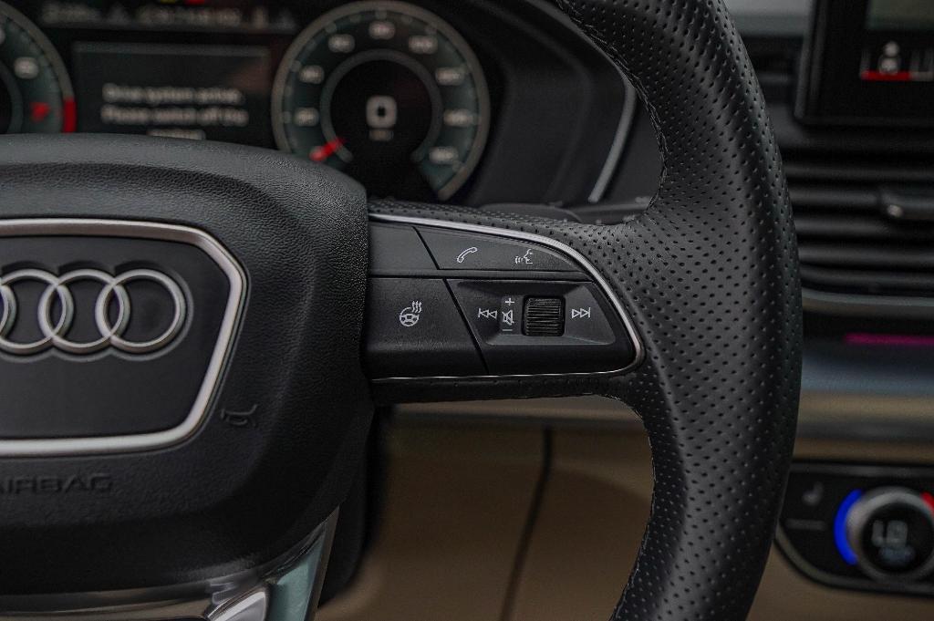 used 2025 Audi Q5 car, priced at $50,486