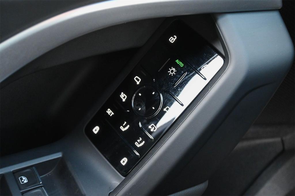 used 2025 Audi Q5 car, priced at $48,062