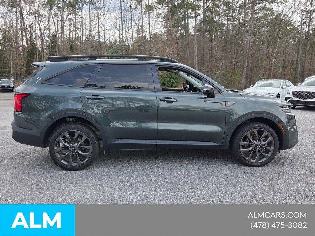 used 2022 Kia Sorento car, priced at $25,704