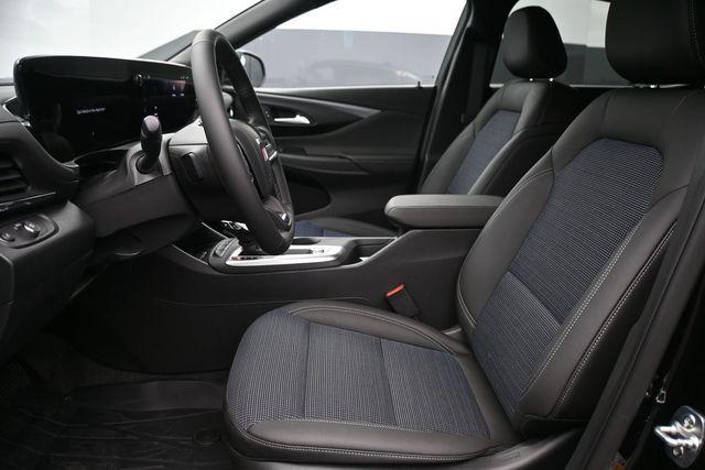 new 2026 Buick Envista car, priced at $27,666