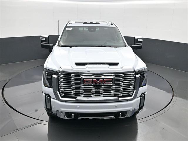 new 2026 GMC Sierra 3500 car, priced at $75,677
