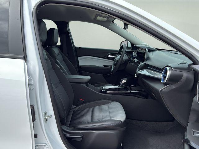 used 2025 Chevrolet Trax car, priced at $21,986