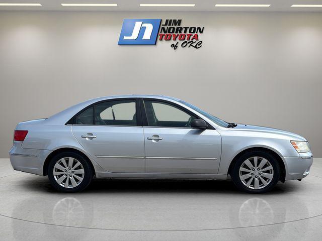 used 2009 Hyundai Sonata car, priced at $6,487
