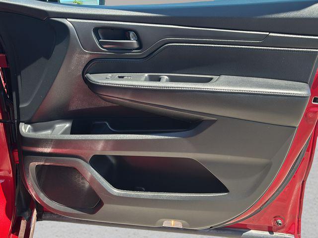 used 2025 Honda Odyssey car, priced at $38,887