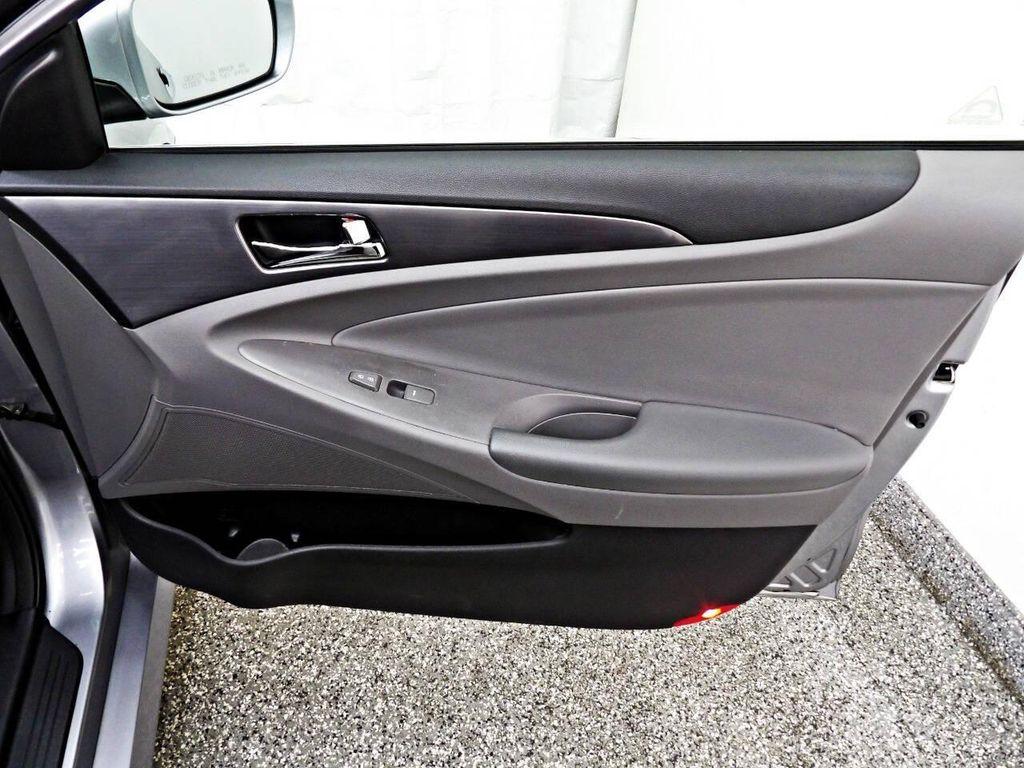 used 2014 Hyundai Sonata Hybrid car, priced at $7,495