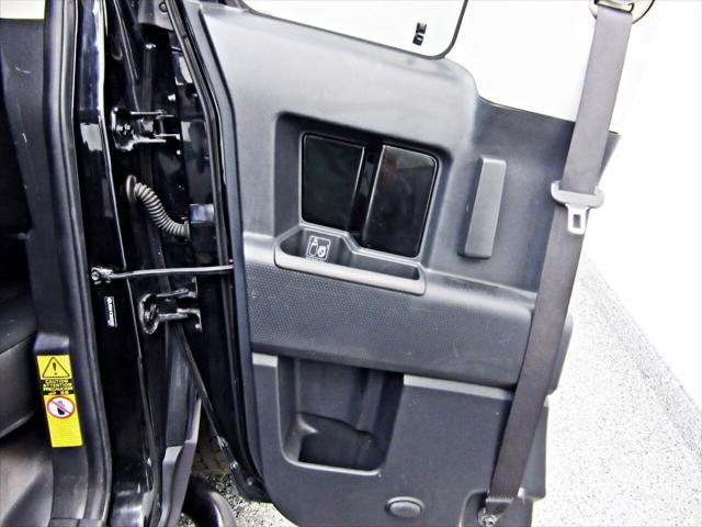 used 2008 Toyota FJ Cruiser car, priced at $13,995