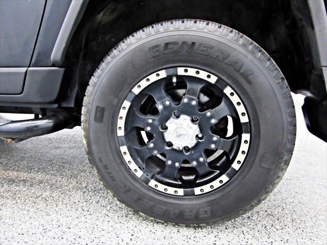 used 2008 Toyota FJ Cruiser car, priced at $13,995