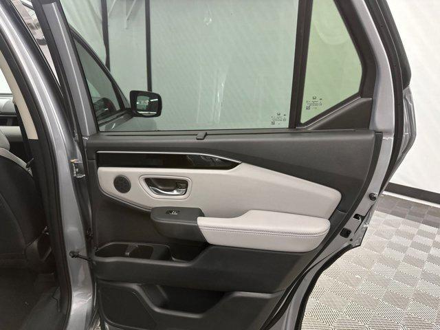 new 2025 Honda Pilot car, priced at $51,385
