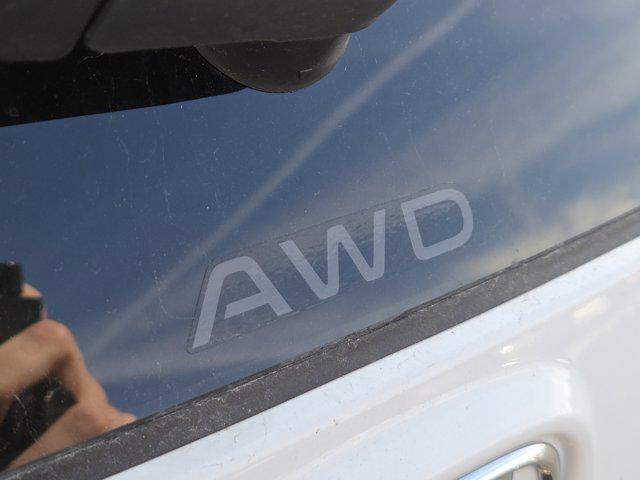 new 2026 Honda CR-V Hybrid car, priced at $40,115