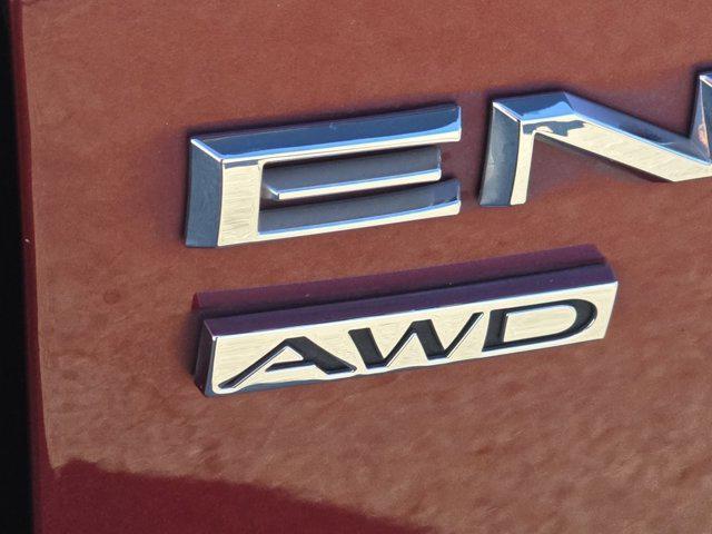 used 2021 Buick Envision car, priced at $20,000