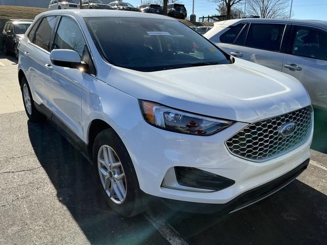 used 2024 Ford Edge car, priced at $22,299