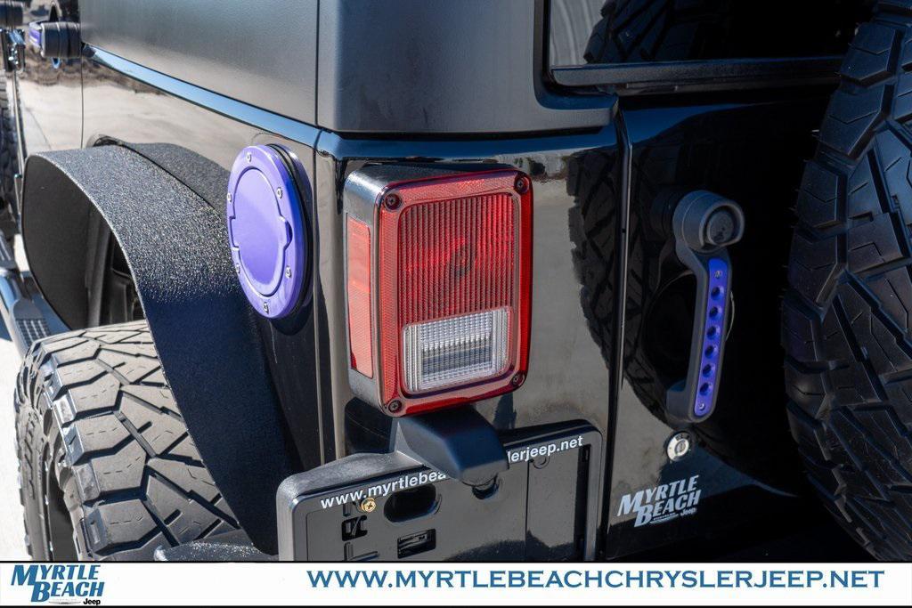 used 2018 Jeep Wrangler JK Unlimited car, priced at $29,450