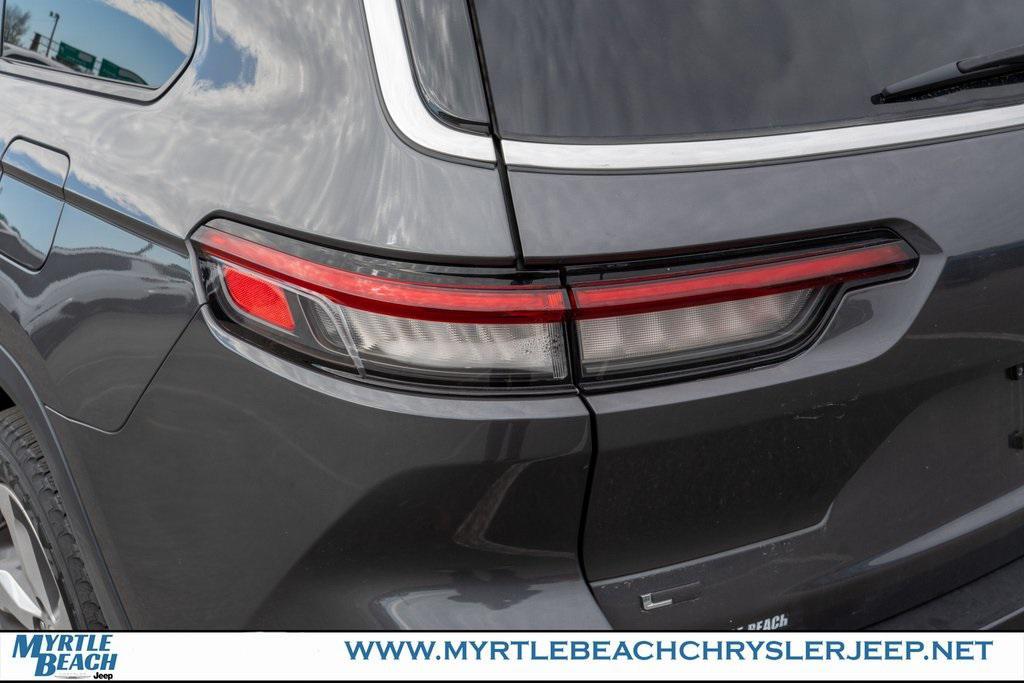 used 2021 Jeep Grand Cherokee L car, priced at $28,999