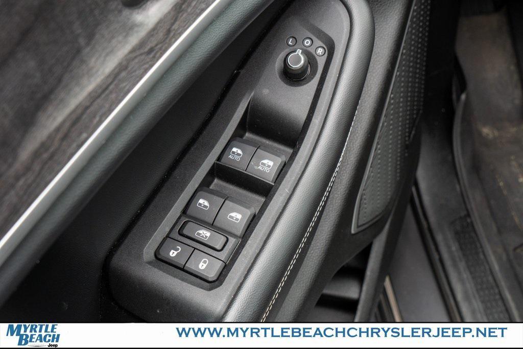 used 2021 Jeep Grand Cherokee L car, priced at $28,999