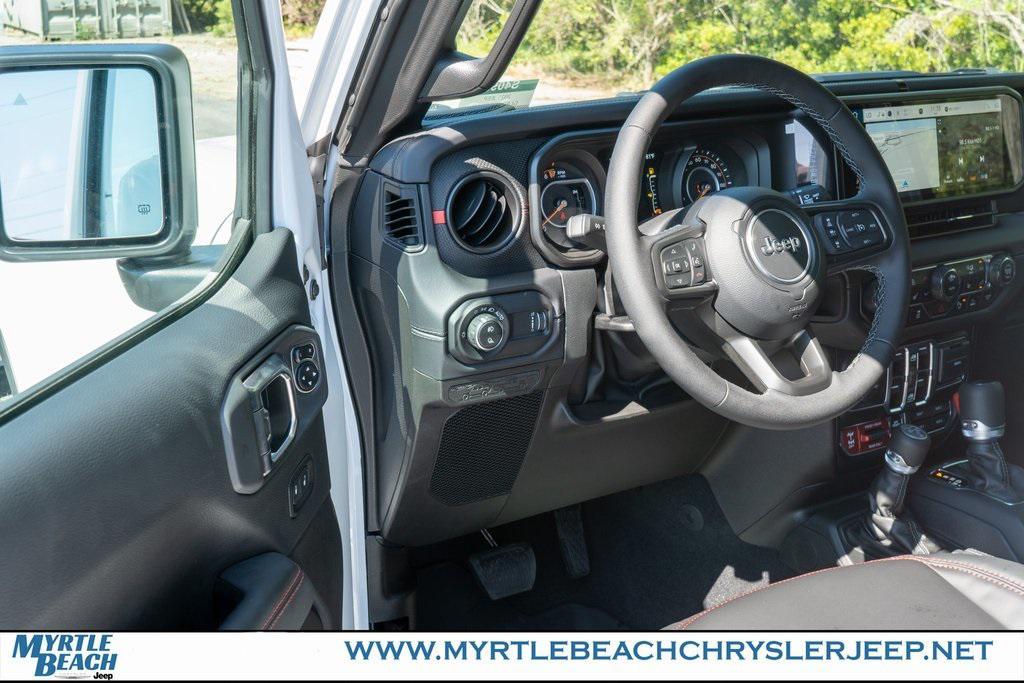 new 2025 Jeep Gladiator car, priced at $54,985