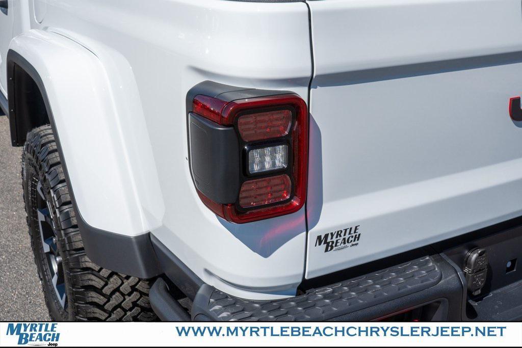 new 2025 Jeep Gladiator car, priced at $54,985