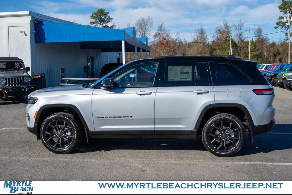 new 2025 Jeep Grand Cherokee car, priced at $49,041