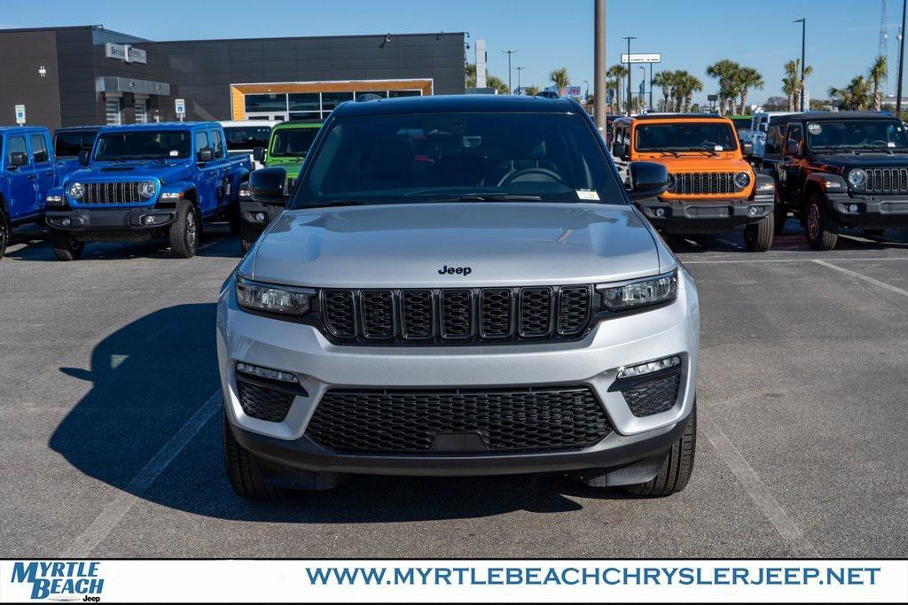 new 2025 Jeep Grand Cherokee car, priced at $49,041