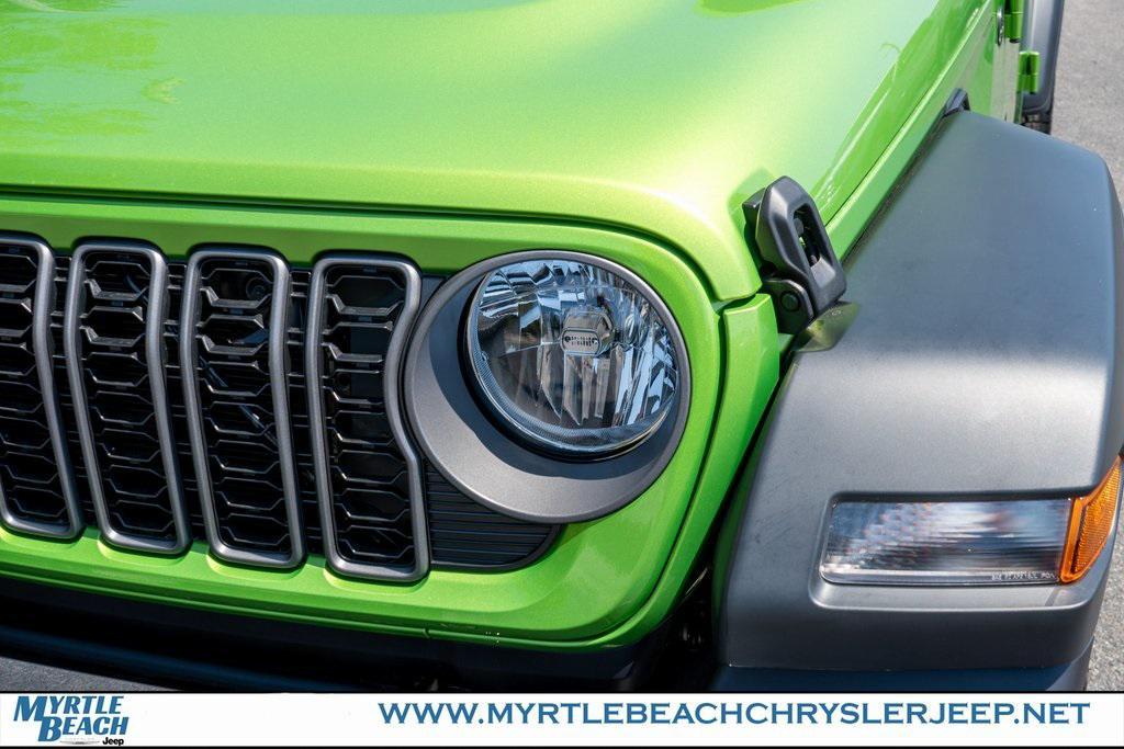 new 2025 Jeep Wrangler car, priced at $46,759