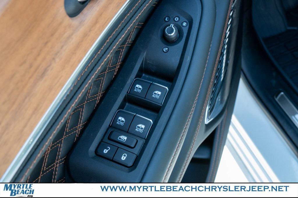 new 2026 Jeep Grand Cherokee L car, priced at $65,679