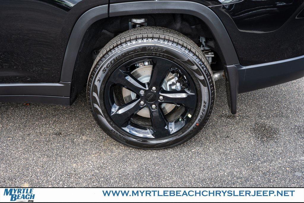 new 2025 Jeep Grand Cherokee L car, priced at $49,420