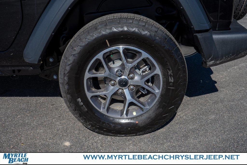 new 2026 Jeep Wrangler car, priced at $42,076