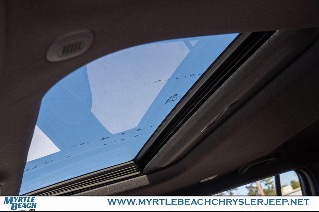 new 2025 Jeep Grand Cherokee L car, priced at $37,359