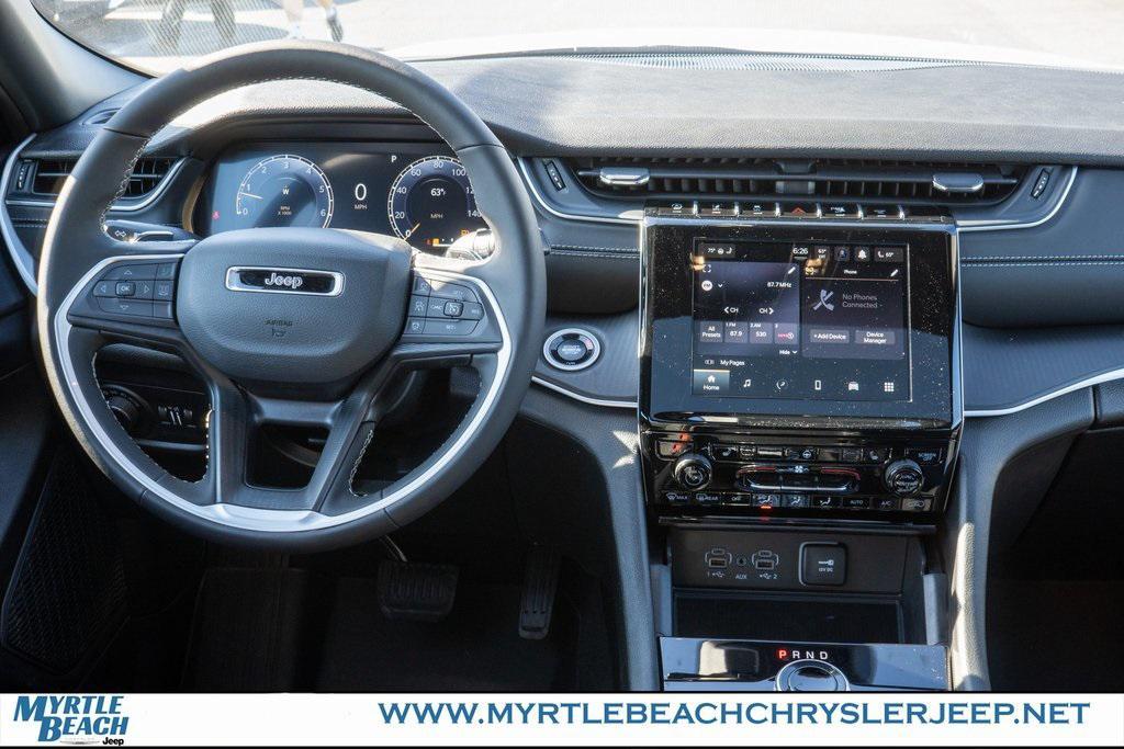 new 2025 Jeep Grand Cherokee L car, priced at $37,359