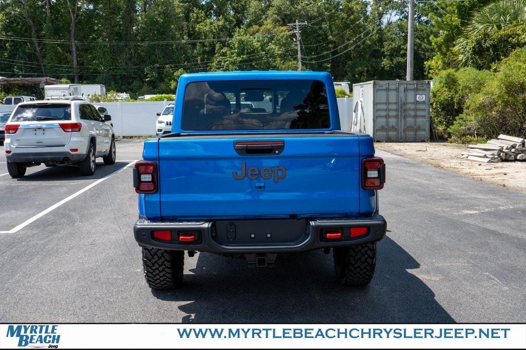 new 2025 Jeep Gladiator car, priced at $53,545