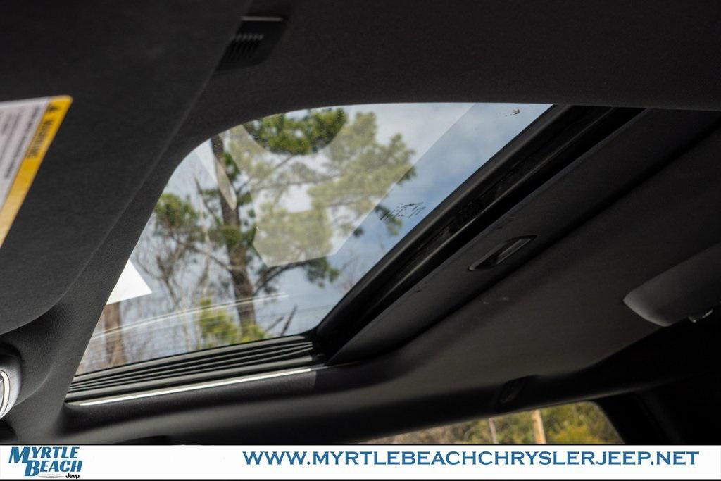 used 2024 Dodge Durango car, priced at $31,999