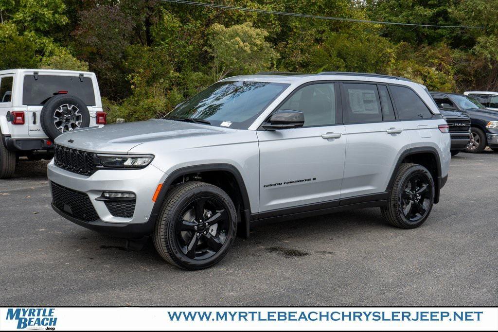 new 2025 Jeep Grand Cherokee car, priced at $46,014