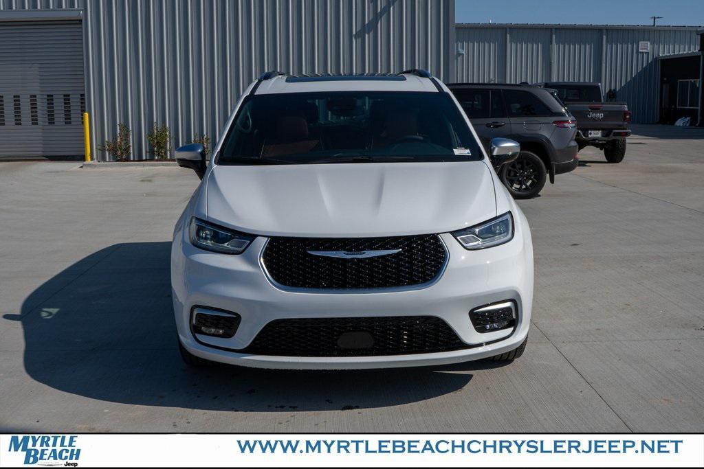 new 2026 Chrysler Pacifica car, priced at $51,301