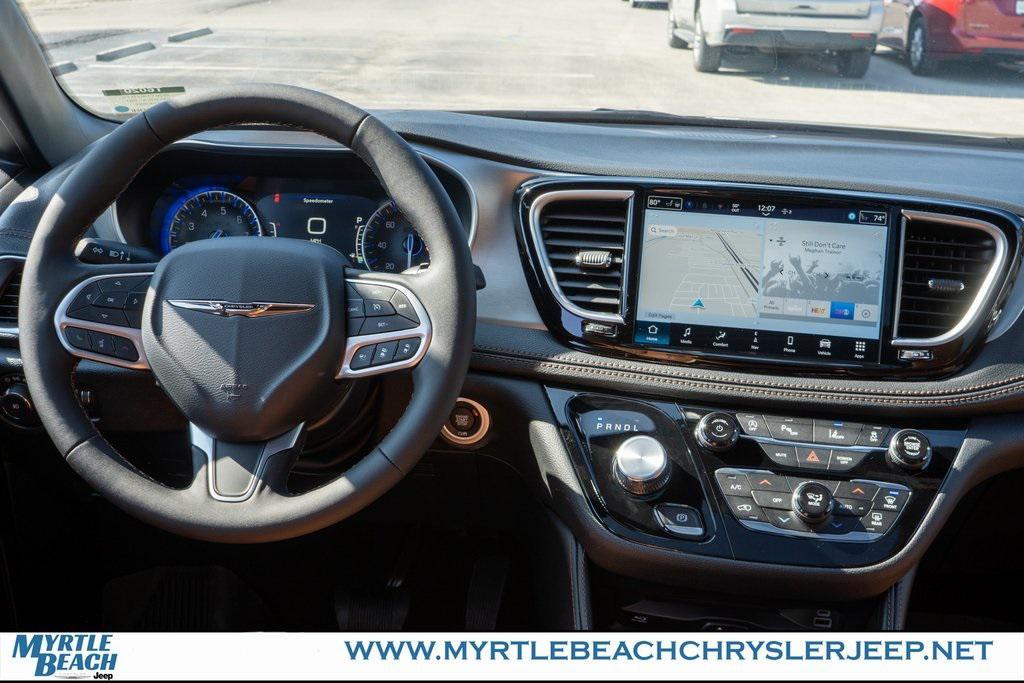 new 2026 Chrysler Pacifica car, priced at $51,301