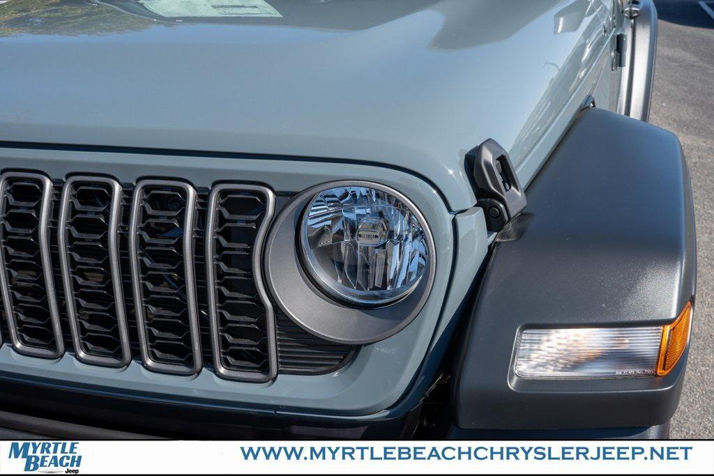 new 2026 Jeep Wrangler car, priced at $42,076