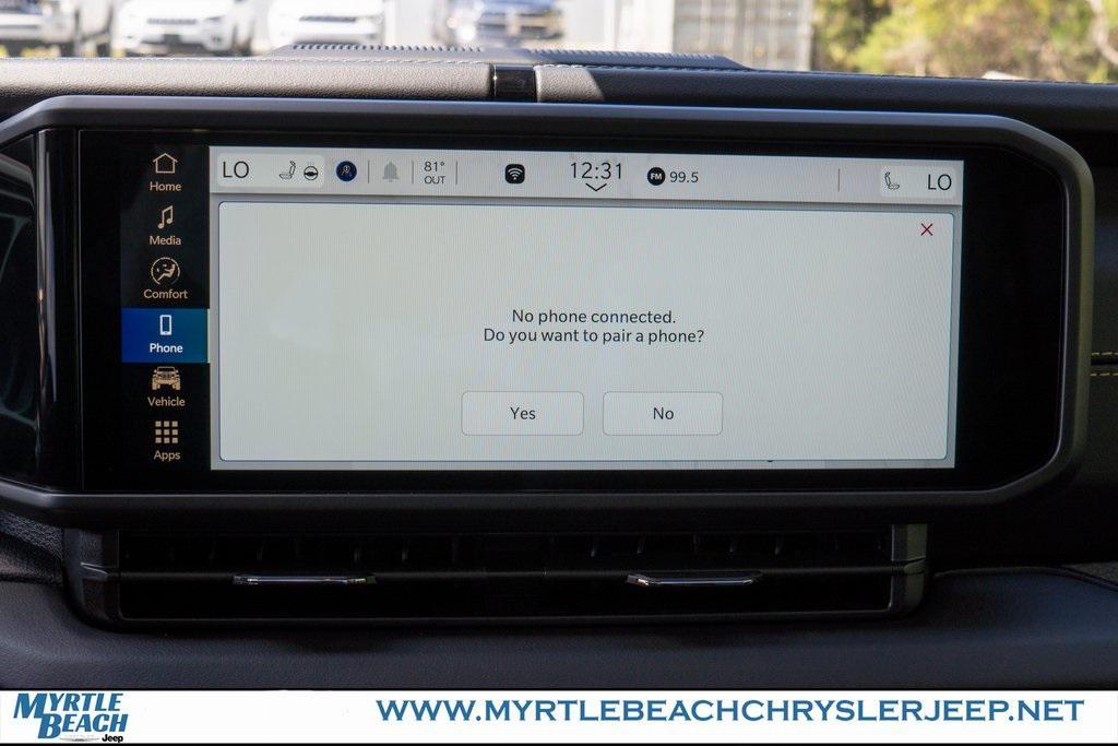 new 2025 Jeep Gladiator car, priced at $45,353