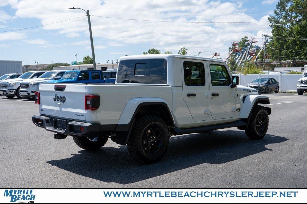 new 2025 Jeep Gladiator car, priced at $45,353
