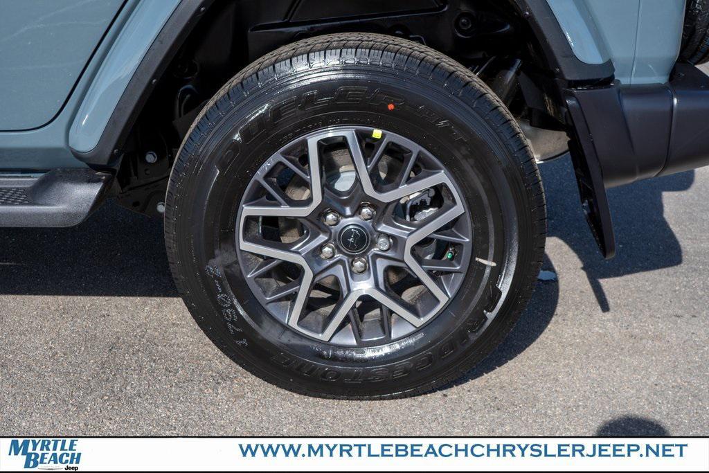 new 2026 Jeep Wrangler car, priced at $48,485