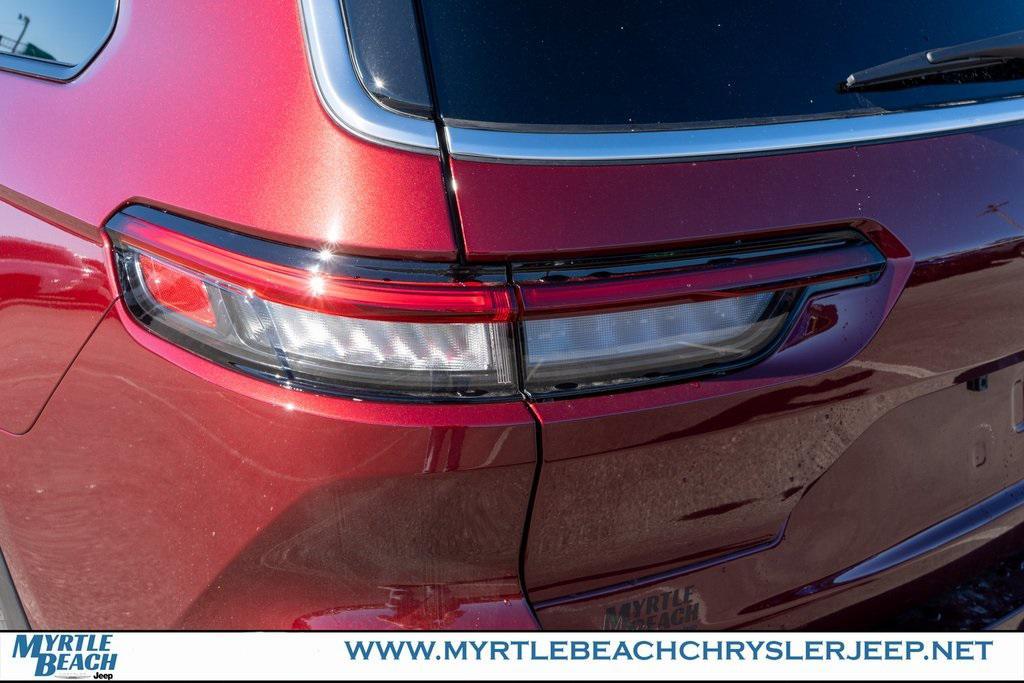 new 2025 Jeep Grand Cherokee L car, priced at $37,900