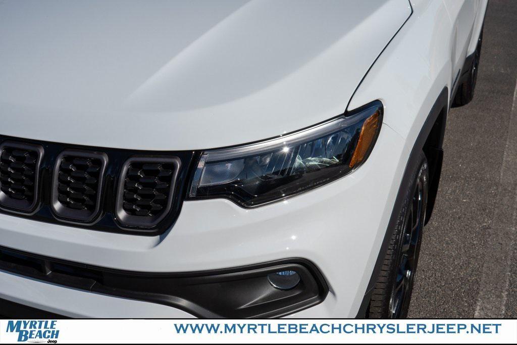 new 2026 Jeep Compass car, priced at $28,495