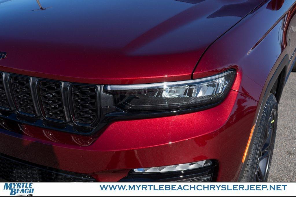 new 2025 Jeep Grand Cherokee car, priced at $49,521