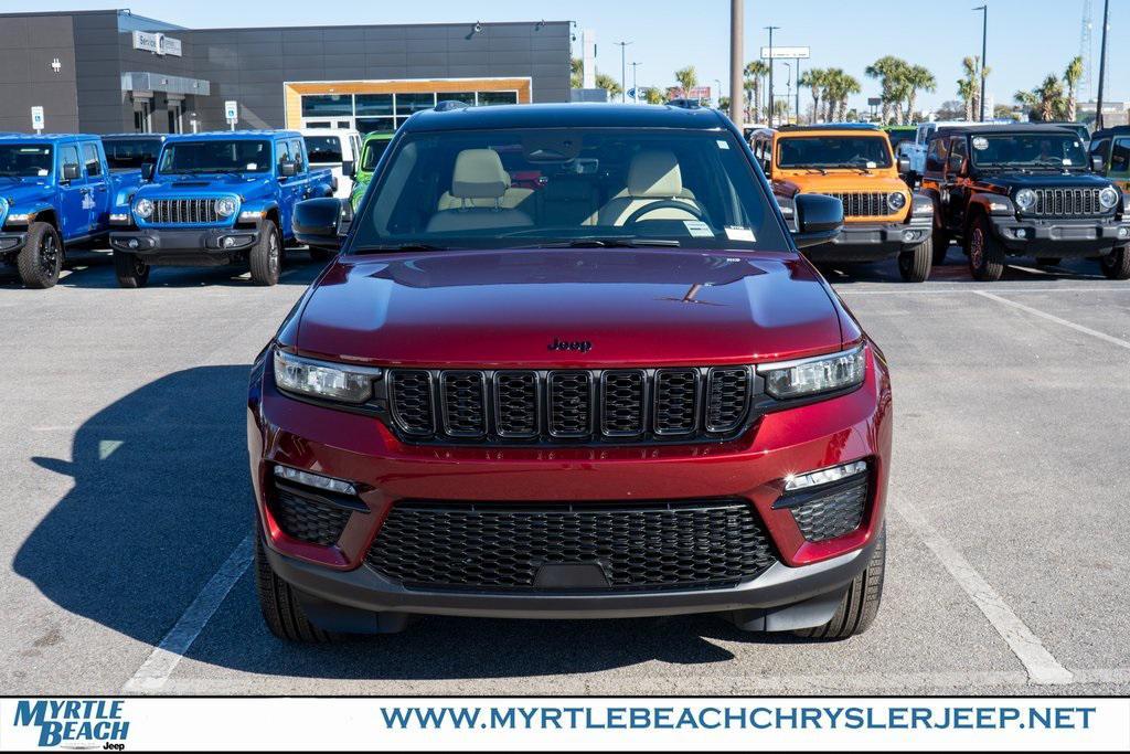 new 2025 Jeep Grand Cherokee car, priced at $49,521