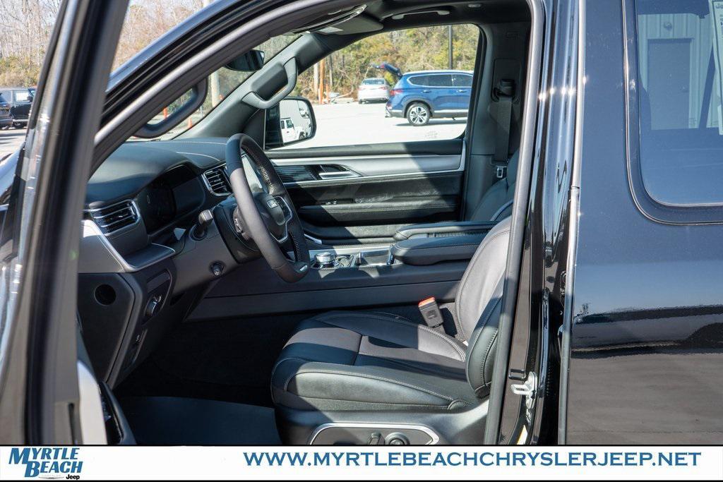 new 2026 Jeep Grand Wagoneer L car, priced at $83,924