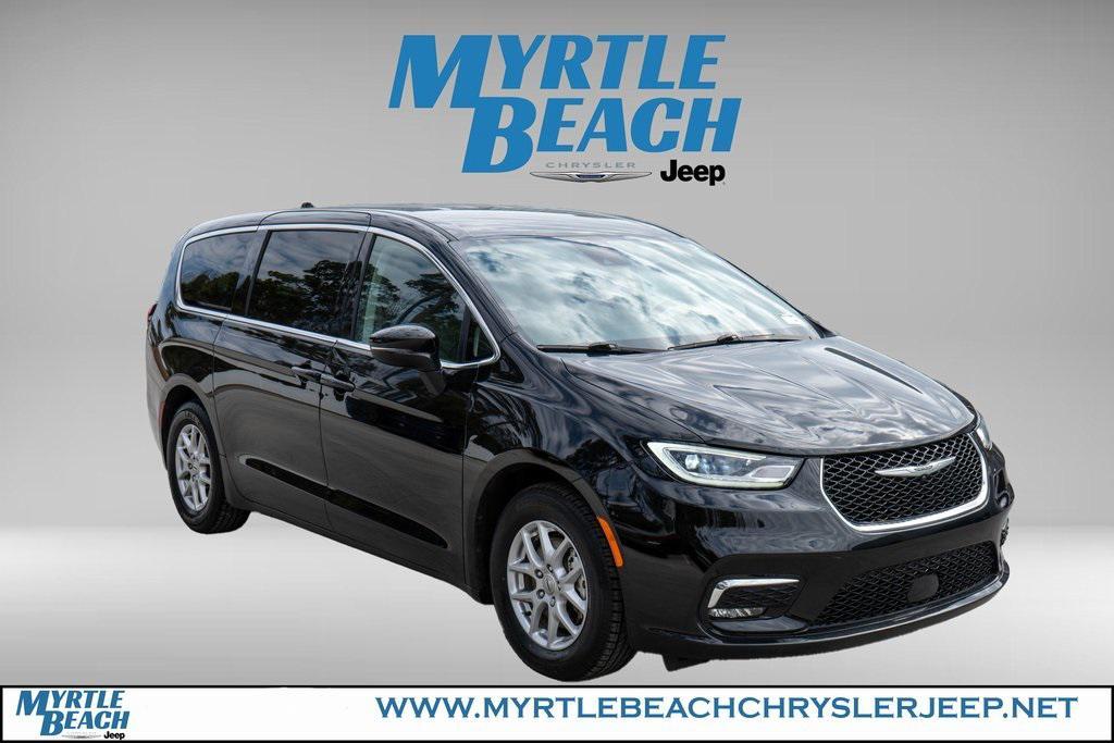 used 2024 Chrysler Pacifica car, priced at $30,899