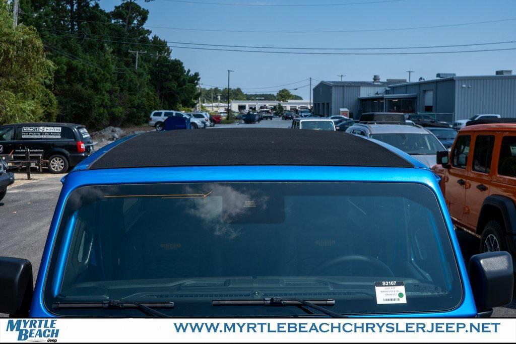 new 2025 Jeep Wrangler car, priced at $50,302