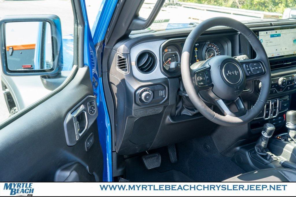 new 2025 Jeep Wrangler car, priced at $50,302