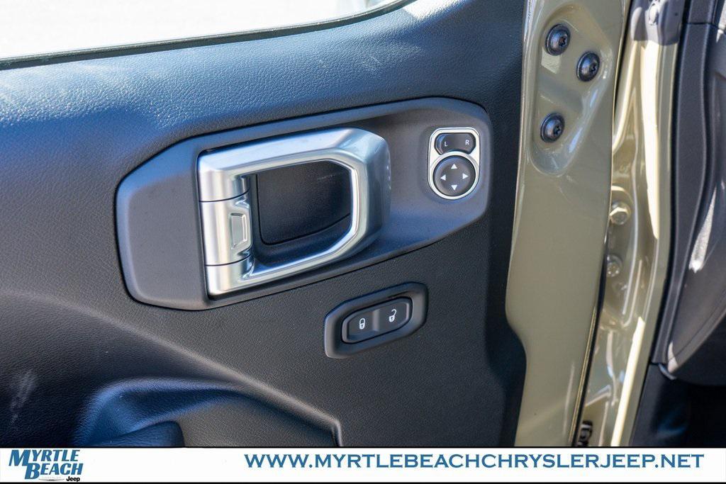 new 2026 Jeep Wrangler car, priced at $47,892