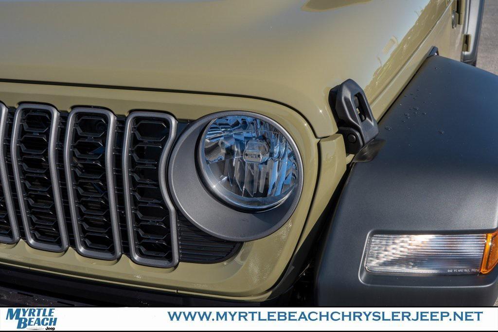 new 2026 Jeep Wrangler car, priced at $47,892